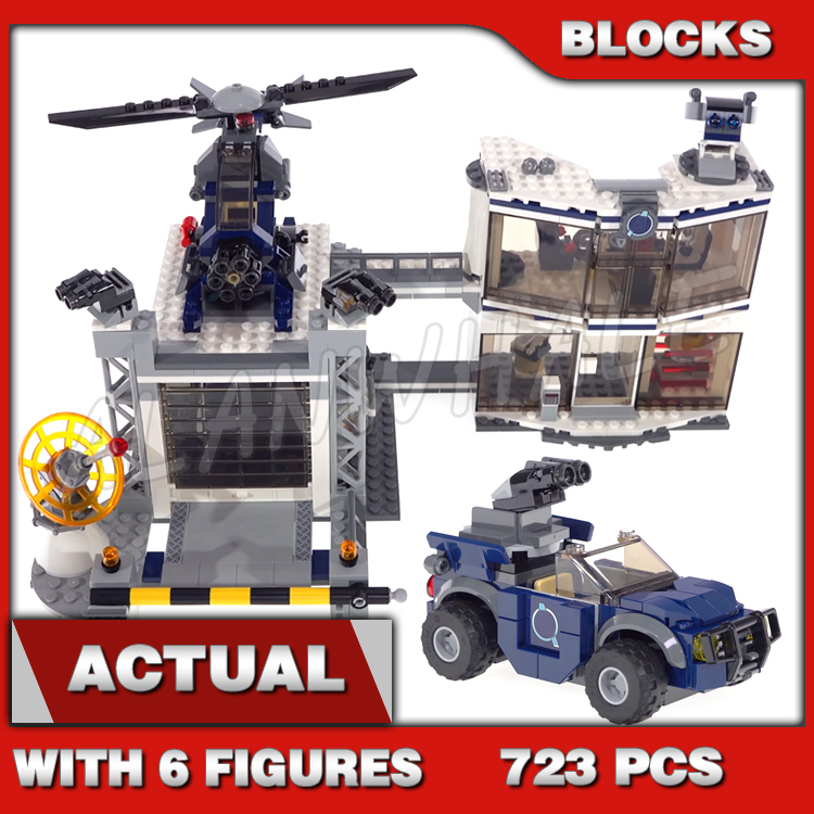 Model Kit Levels - 723 Piezas Super Fighters Revengers, Cuartel