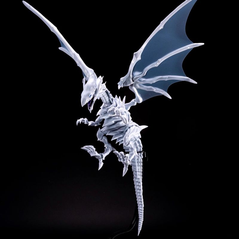 Nuevo Modelo de Dragón Blanco  - Model Kit Yugioh Bandai reseña y precio